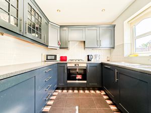 Photo 8- click for photo gallery